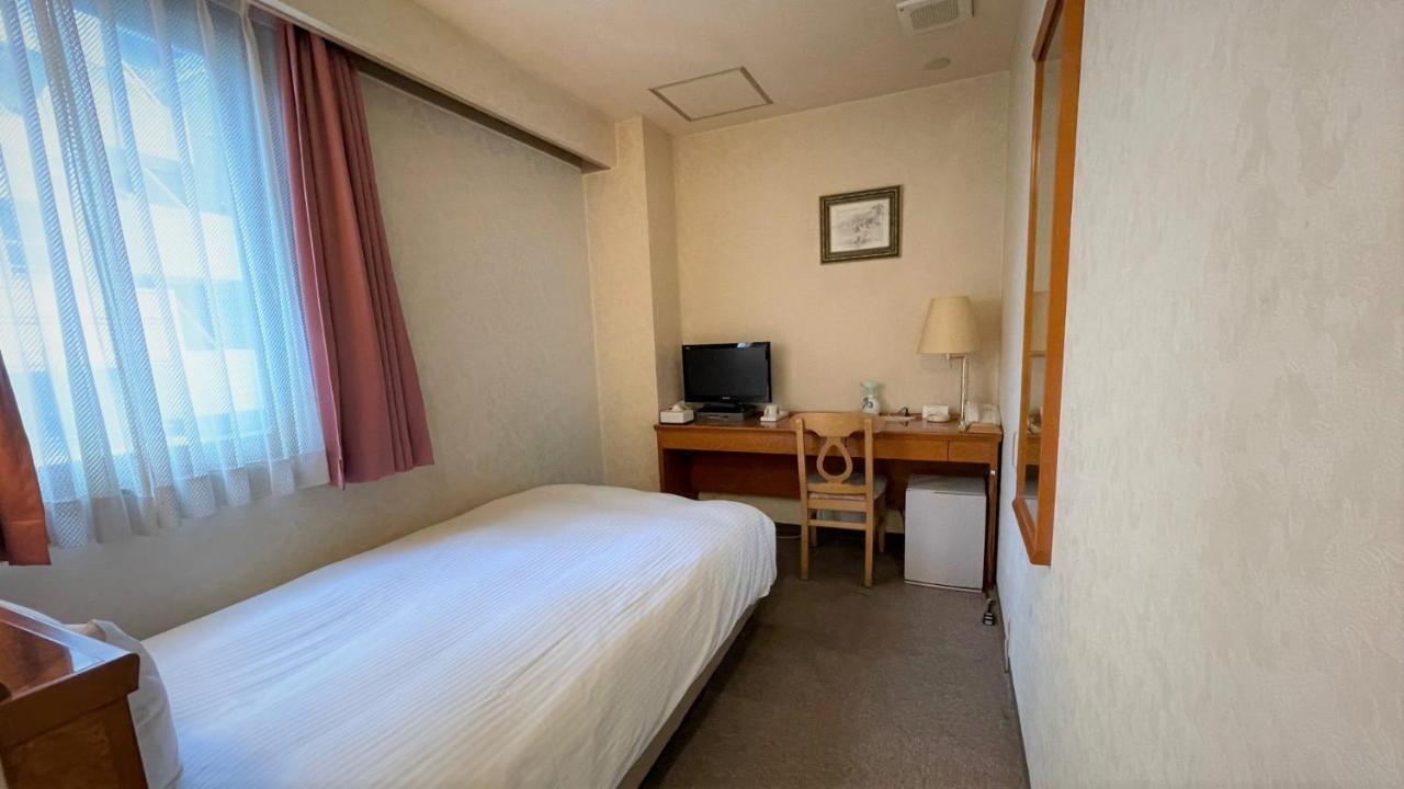 Ueno Terminal Hotel Tokyo Esterno foto
