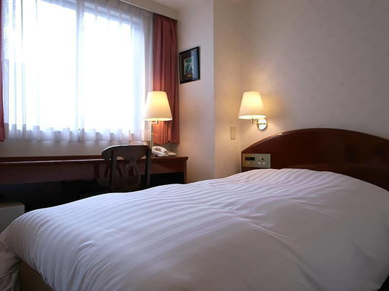 Ueno Terminal Hotel Tokyo Esterno foto